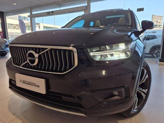 VOLVO XC40 1.5 T5 RECHARGE INSCRIPTION GEARTRONIC